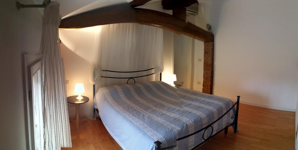 Mansarda Santa Margherita Apartment Bologna Room photo